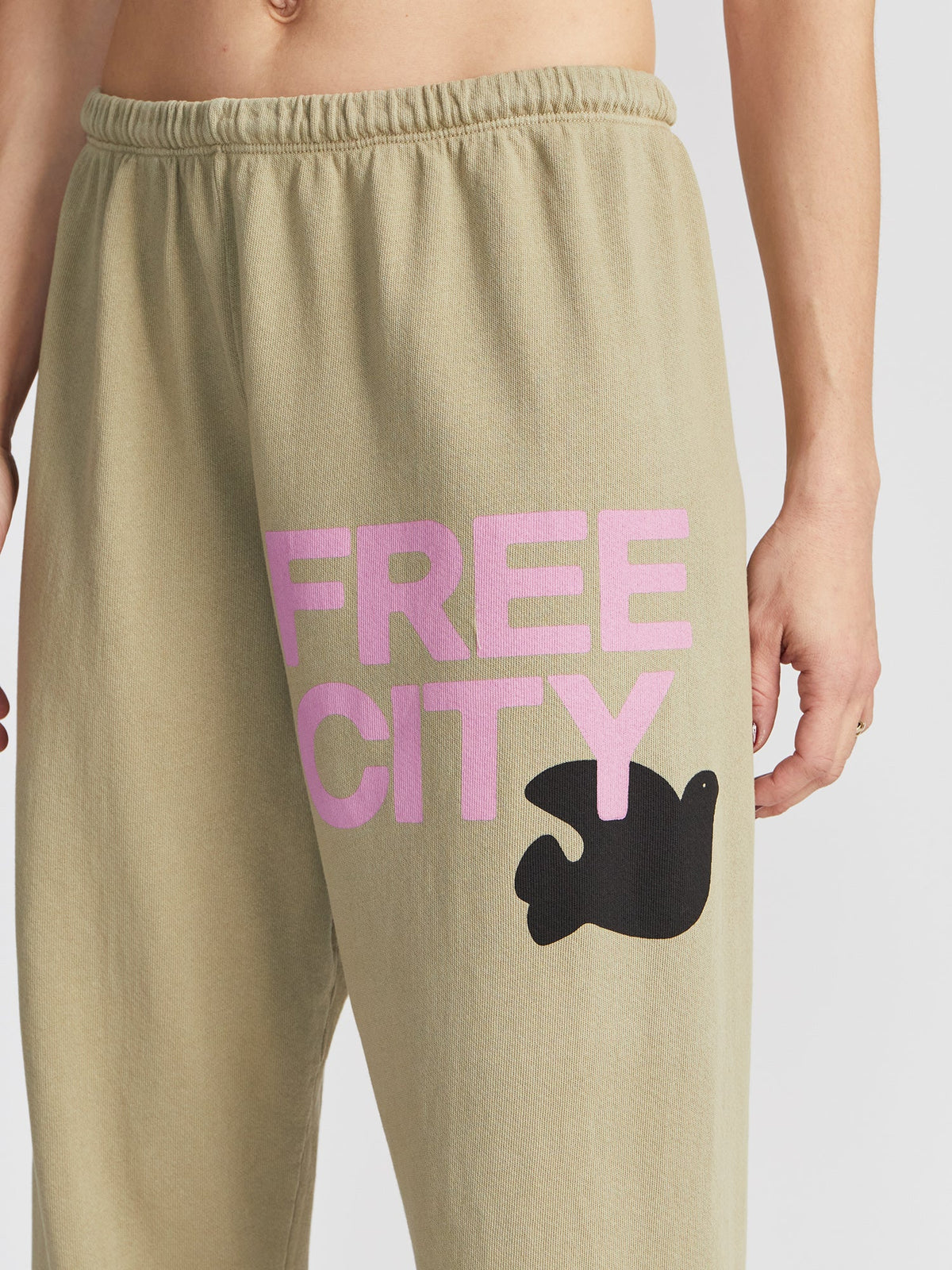 FREECITY LARGE SWEATS NUDE
