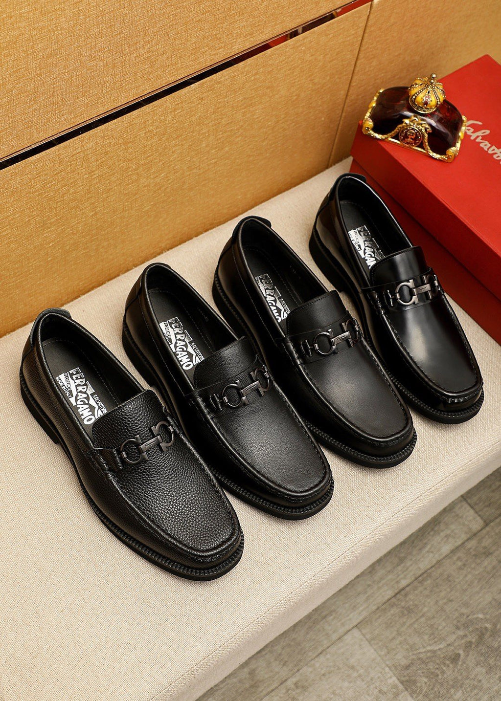 Ferragamo Leather Bit Loafers - Moc-Toe Stitching